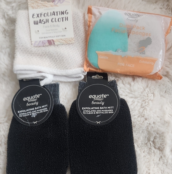 NEW Equate Exfoliating Bath Mitts in Black and White Set - Picture 1 of 3